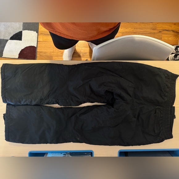 Black M Snow/Ski Pants - Picture 1 of 3